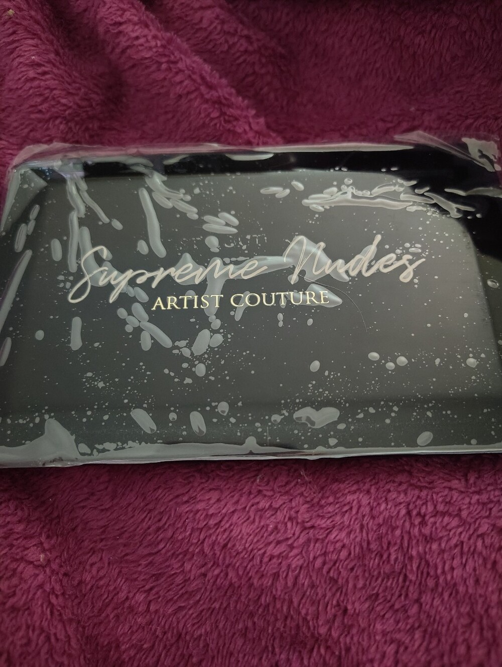 Supreme Nudes Artist Couture Eyeshadow Palette - 12 Pan Palette - Picture 4 of 9
